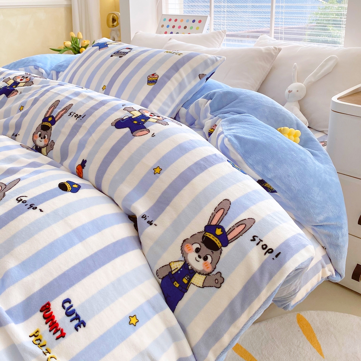 91家纺网 家纺一手货源 找家纺 金鑫汇家纺 2025年加厚高克重A类牛奶绒单被套 被套单件 兔子警官