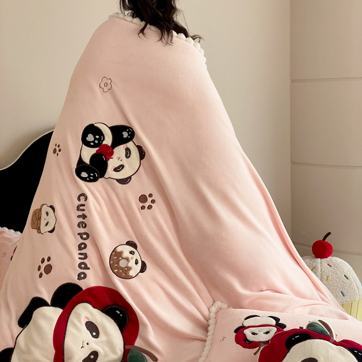 91家纺网 家纺一手货源 找家纺 （总）馨蕊家居 2025秋冬新款轻奢煦暖绒系列-绒卡通（会员-10）控价318/348/368