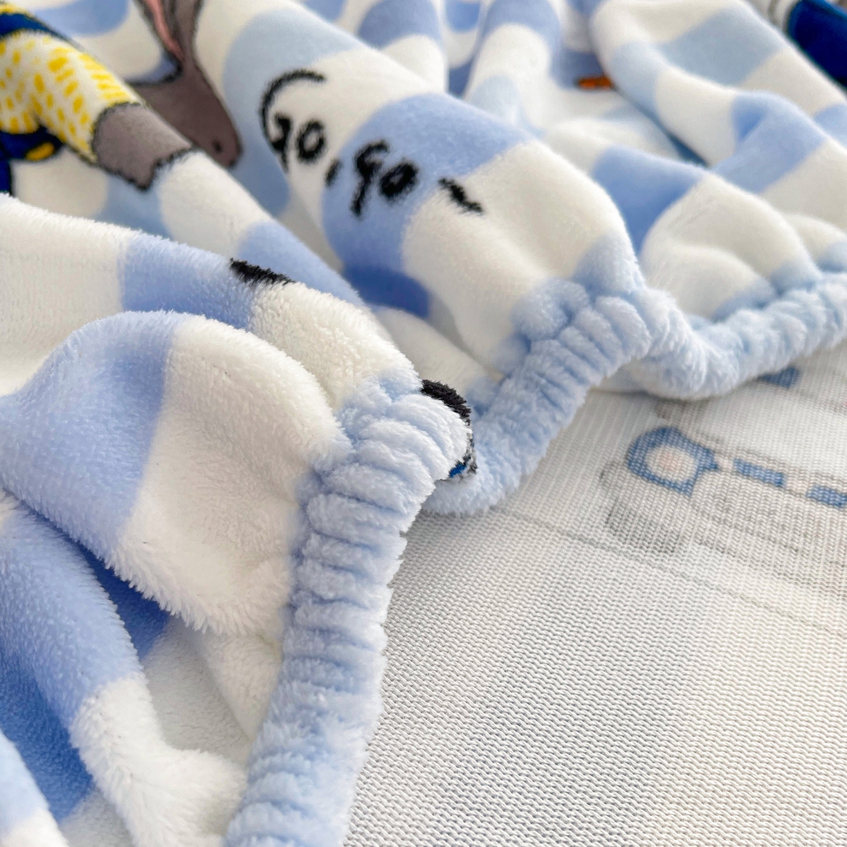 91家纺网 家纺一手货源 找家纺 金鑫汇家纺 2025年加厚高克重A类牛奶绒单床笠 床笠单件 兔子警官