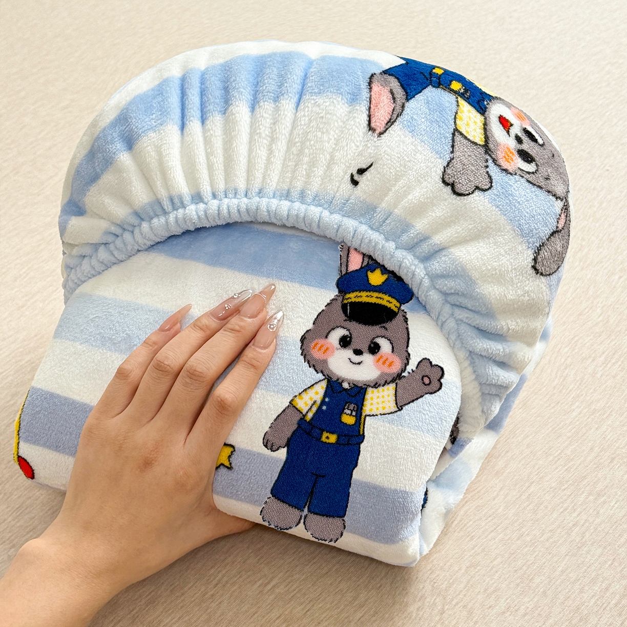 91家纺网 家纺一手货源 找家纺 金鑫汇家纺 2025年加厚高克重A类牛奶绒单床笠 床笠单件 兔子警官