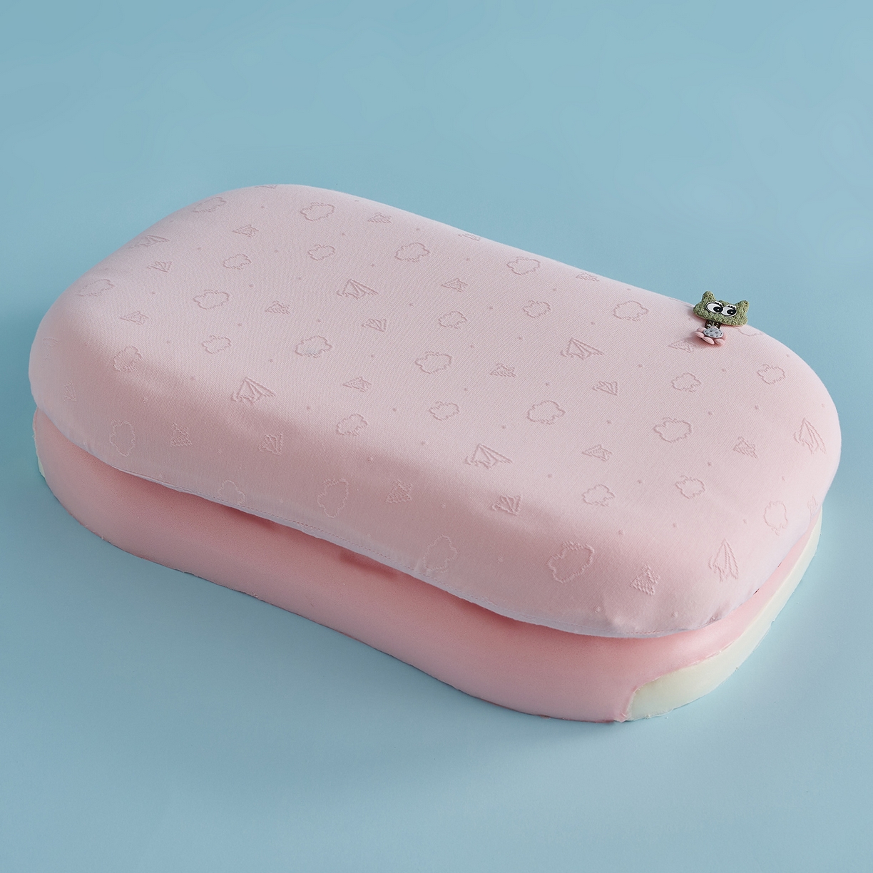 91家纺网 家纺一手货源 找家纺 （总）乐可 2025新款叠云双层儿童记忆枕枕头枕芯