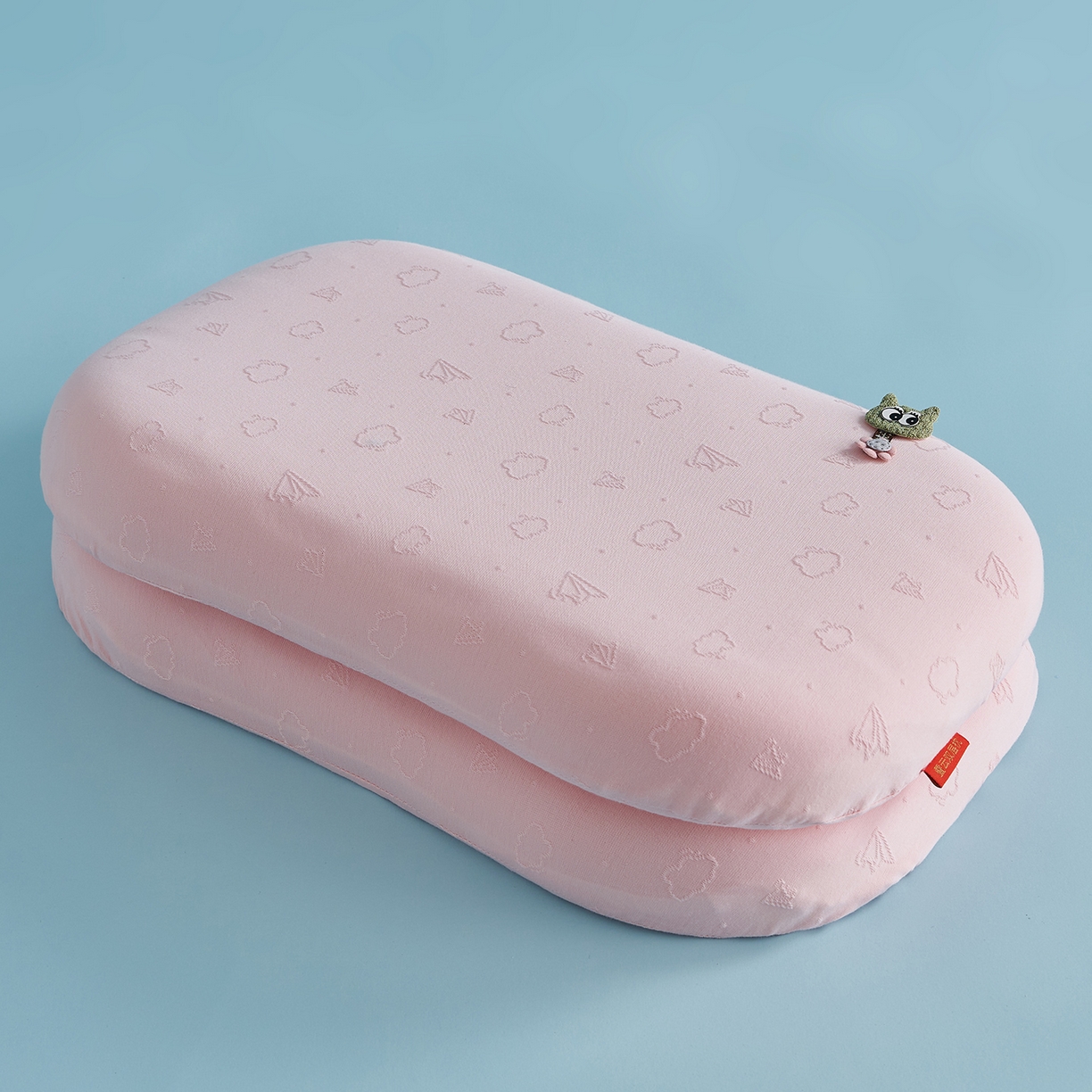 91家纺网 家纺一手货源 找家纺 乐可 2025新款叠云双层儿童记忆枕枕头枕芯 叠云双层儿童枕-粉