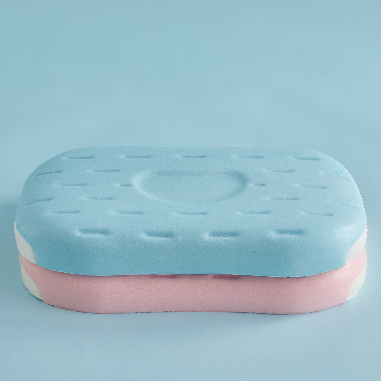 91家纺网 家纺一手货源 找家纺 乐可 2025新款叠云双层儿童记忆枕枕头枕芯 组合图仅供参考不可下单