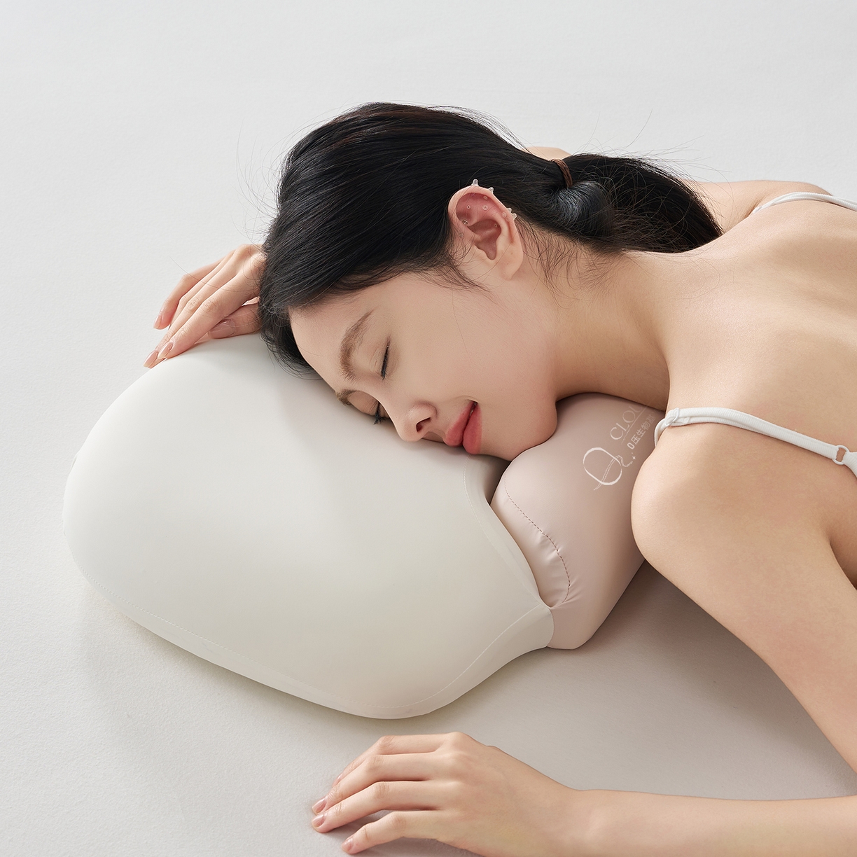 91家纺网 家纺一手货源 找家纺 乐可 2025新款零压双向深睡护颈记忆枕枕头枕芯 零压双向深睡枕-粉