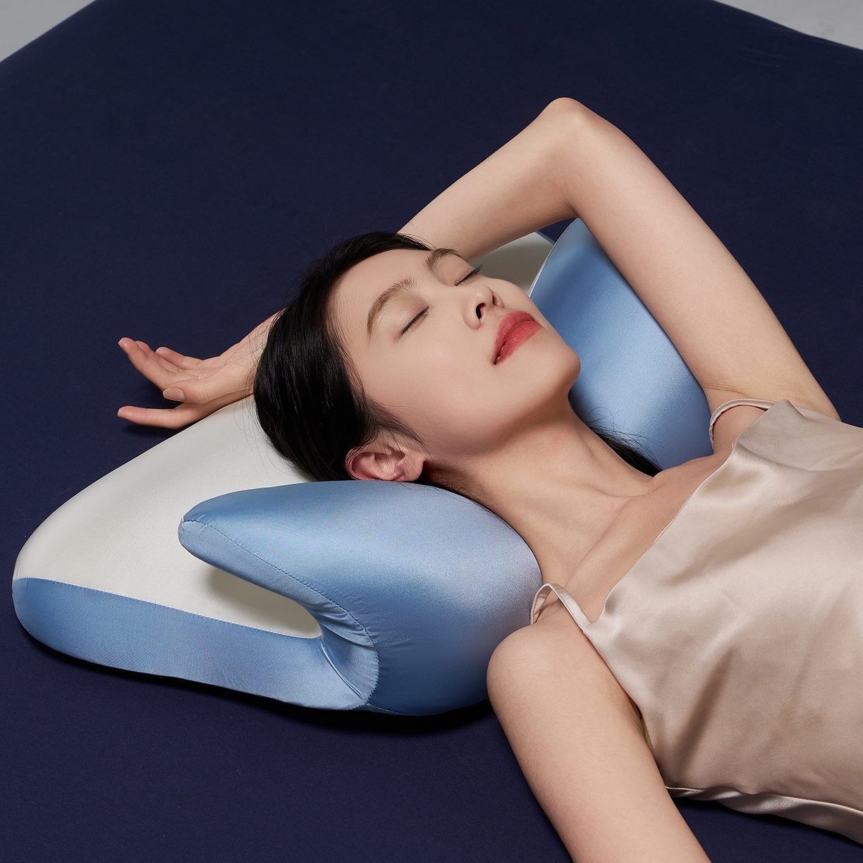 91家纺网 家纺一手货源 找家纺 乐可 2025新款零压云翼记忆枕枕头枕芯 零压云翼枕-蓝