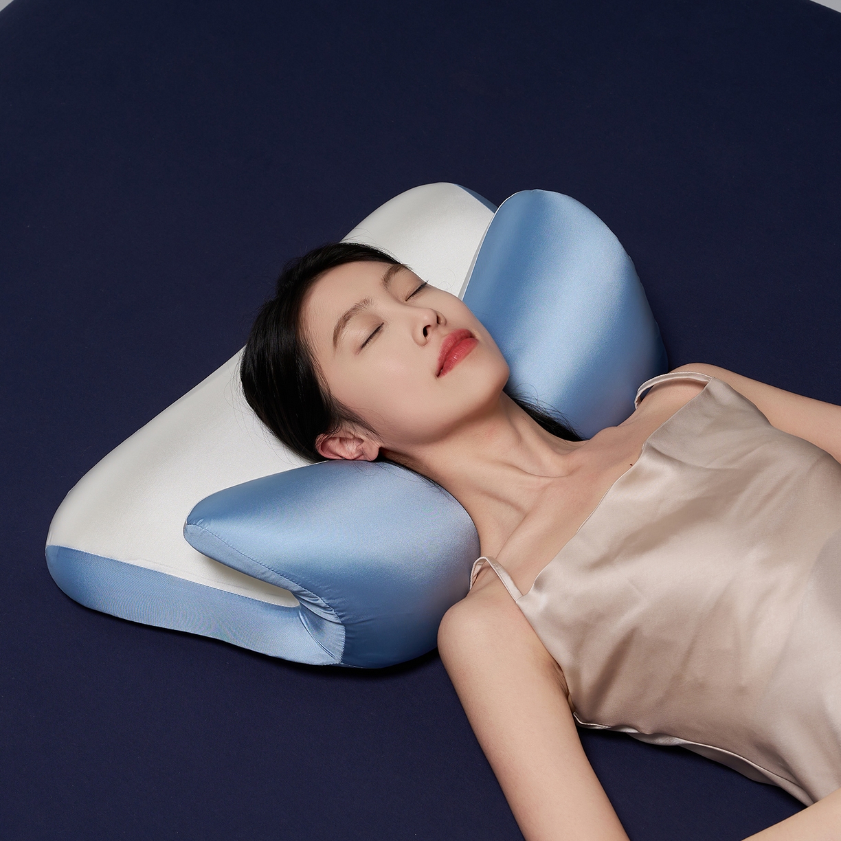 91家纺网 家纺一手货源 找家纺 乐可 2025新款零压云翼记忆枕枕头枕芯 零压云翼枕-蓝