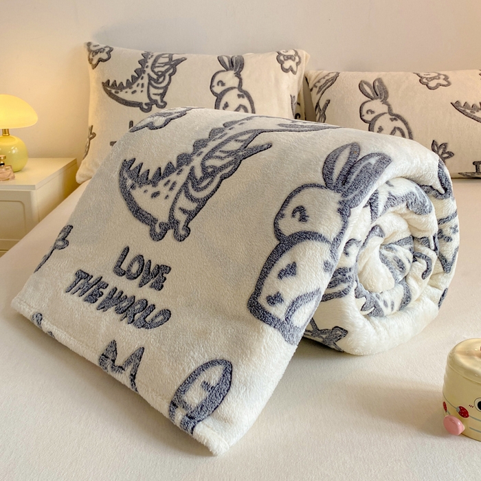 91家纺网 家纺一手货源 找家纺 爱彼家纺 2025热门冬季加厚雪花绒印花多功能毛毯毯子修色图-系列二 黑猫仔仔