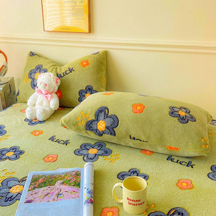 91家纺网 家纺一手货源 找家纺 爱彼家纺 2025热门冬季加厚雪花绒印花多功能毛毯毯子修色图-系列二 浪漫花舞