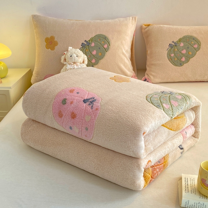 91家纺网 家纺一手货源 找家纺 爱彼家纺 2025热门冬季加厚雪花绒印花多功能毛毯毯子修色图-系列二 南瓜乐园