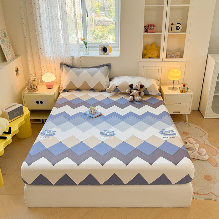 91家纺网 家纺一手货源 找家纺 名优家纺 2026新款12868全棉印花床笠 几何飞船