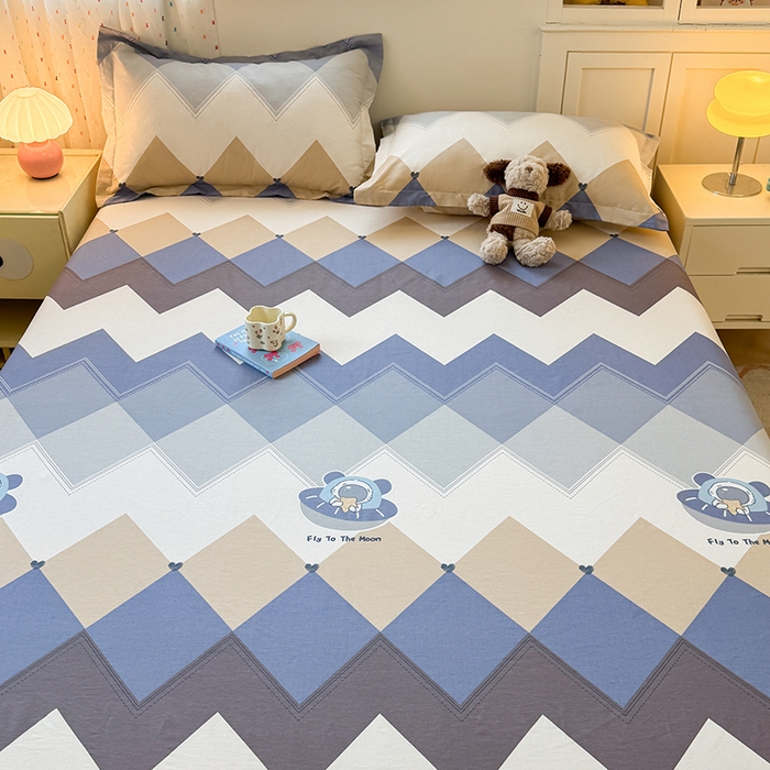 91家纺网 家纺一手货源 找家纺 名优家纺 2026新款12868全棉印花床笠 几何飞船