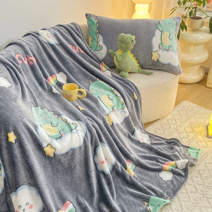 91家纺网 家纺一手货源 找家纺 爱彼家纺 2025热门冬季加厚雪花绒印花多功能毛毯毯子修色图-系列二 小恐龙灰