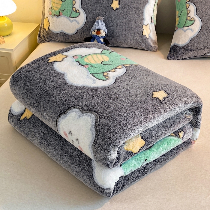 91家纺网 家纺一手货源 找家纺 爱彼家纺 2025热门冬季加厚雪花绒印花多功能毛毯毯子修色图-系列二 小恐龙灰