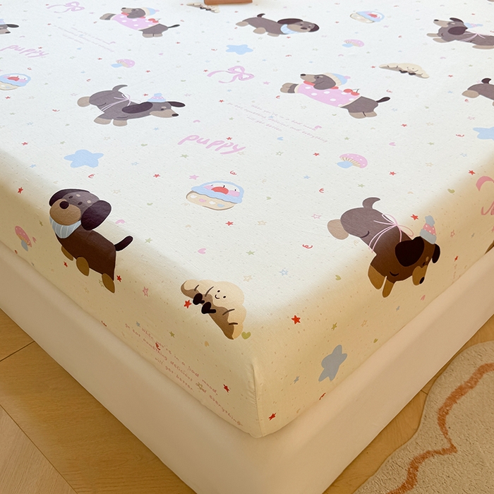 91家纺网 家纺一手货源 找家纺 名优家纺 2026新款12868全棉印花床笠 困困腊肠狗