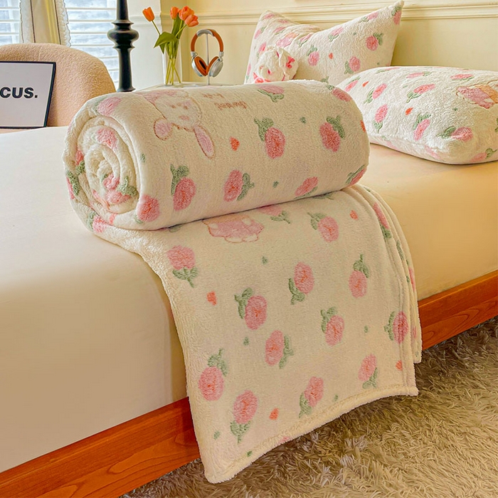 91家纺网 家纺一手货源 找家纺 爱彼家纺 2025热门冬季加厚雪花绒印花多功能毛毯毯子修色图-系列二 月光春意