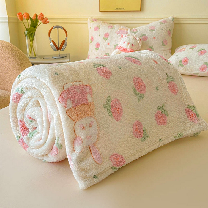 91家纺网 家纺一手货源 找家纺 爱彼家纺 2025热门冬季加厚雪花绒印花多功能毛毯毯子修色图-系列二 月光春意