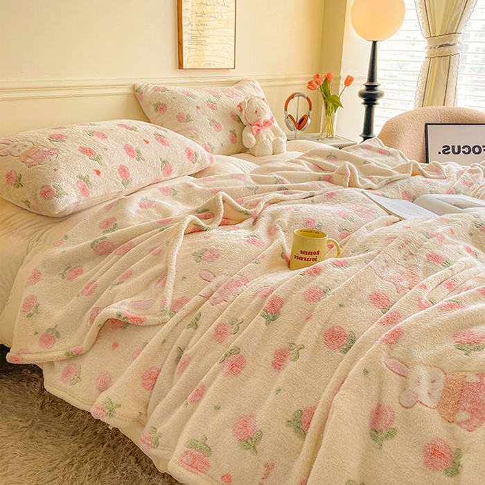 91家纺网 家纺一手货源 找家纺 爱彼家纺 2025热门冬季加厚雪花绒印花多功能毛毯毯子修色图-系列二 月光春意