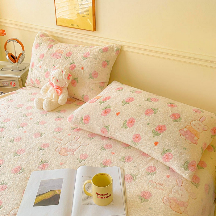 91家纺网 家纺一手货源 找家纺 爱彼家纺 2025热门冬季加厚雪花绒印花多功能毛毯毯子修色图-系列二 月光春意