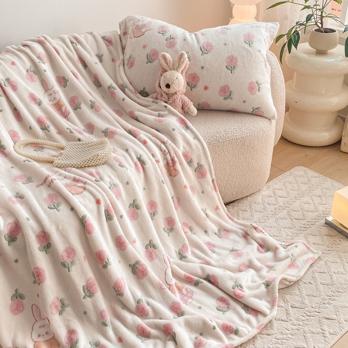 91家纺网 家纺一手货源 找家纺 爱彼家纺 2025热门冬季加厚雪花绒印花多功能毛毯毯子修色图-系列二 月光春意