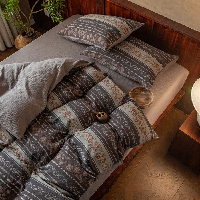 91家纺网 家纺一手货源 找家纺 （总）仰望棉麻双层纱供应链 2025新款冬日繁花全棉色织提花双层纱四件套