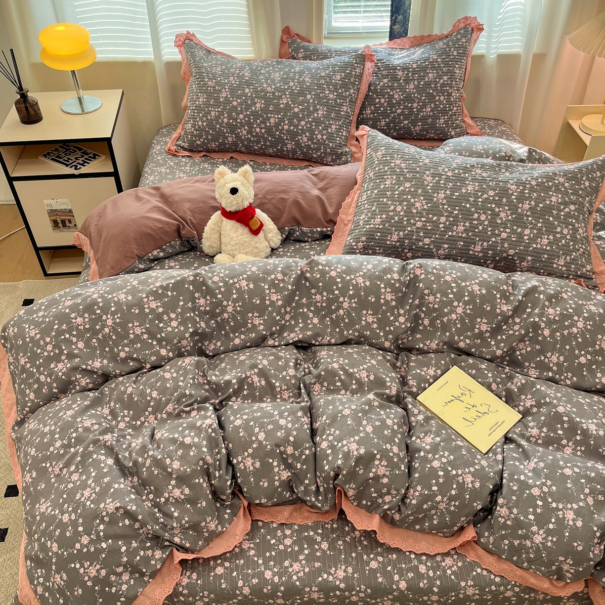 91家纺网 家纺一手货源 找家纺 优悦生活馆 2025新款全棉花边床盖四件套 花田