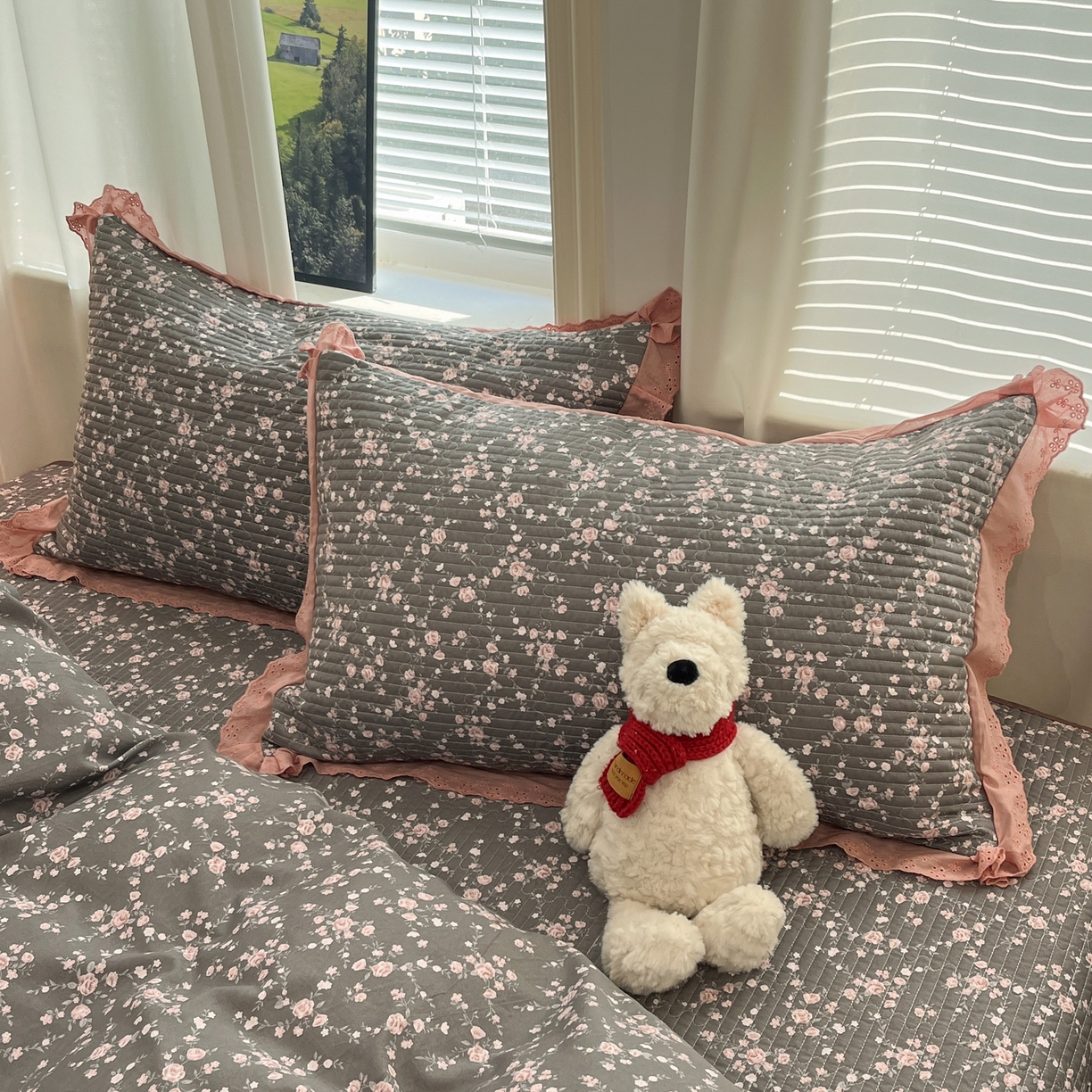 91家纺网 家纺一手货源 找家纺 优悦生活馆 2025新款全棉花边床盖四件套 花田