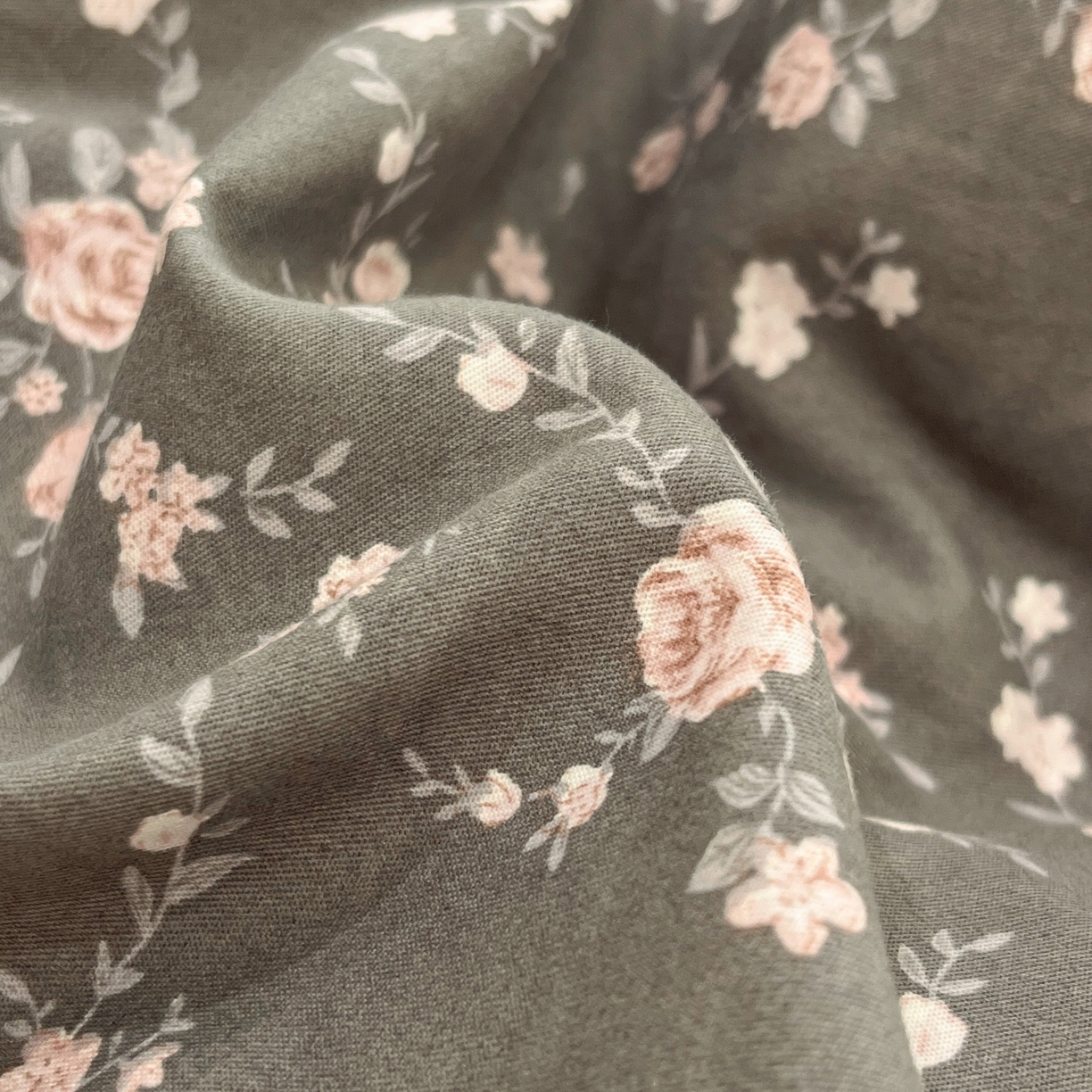 91家纺网 家纺一手货源 找家纺 优悦生活馆 2025新款全棉花边床盖四件套 花田