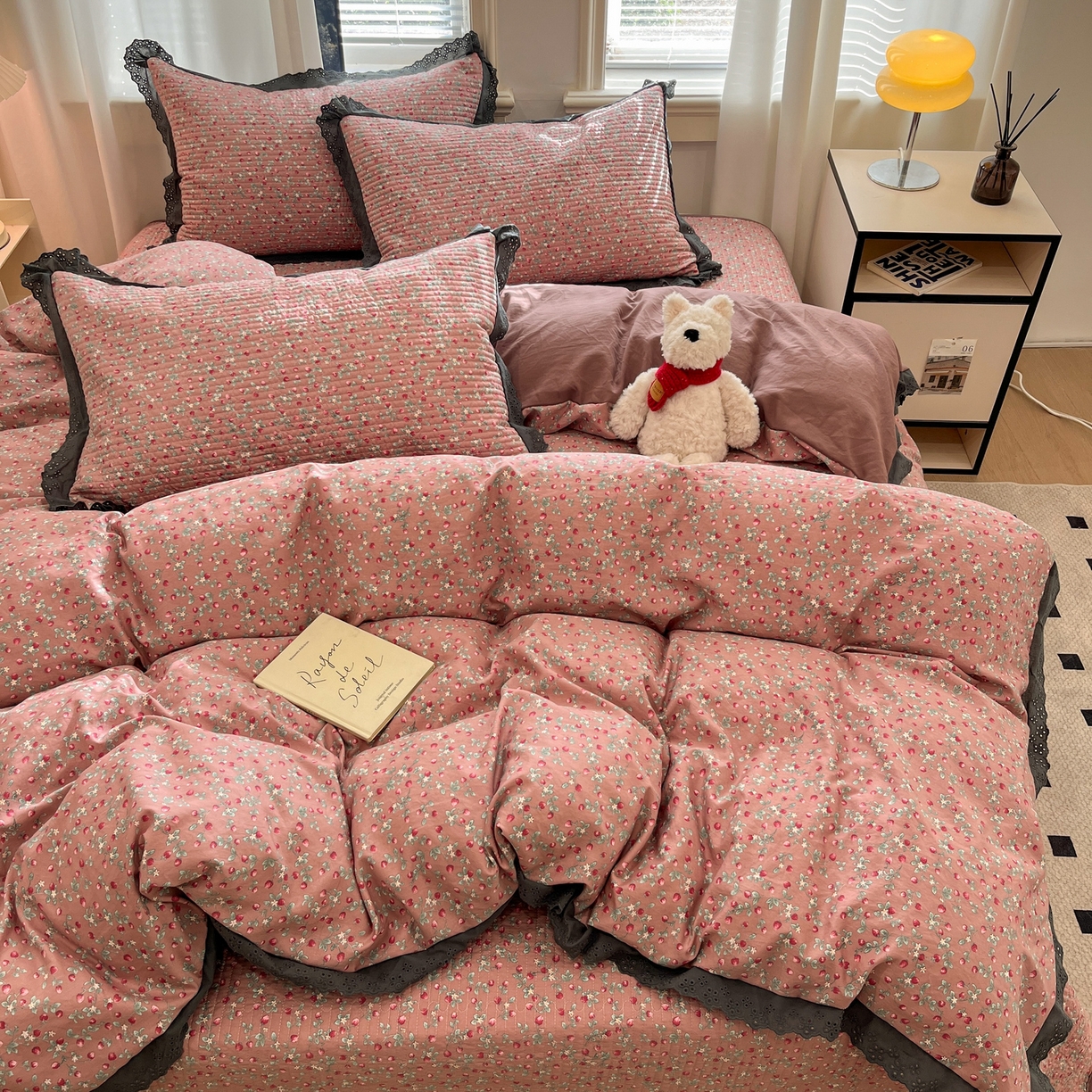 91家纺网 家纺一手货源 找家纺 优悦生活馆 2025新款全棉花边床盖四件套 暖意