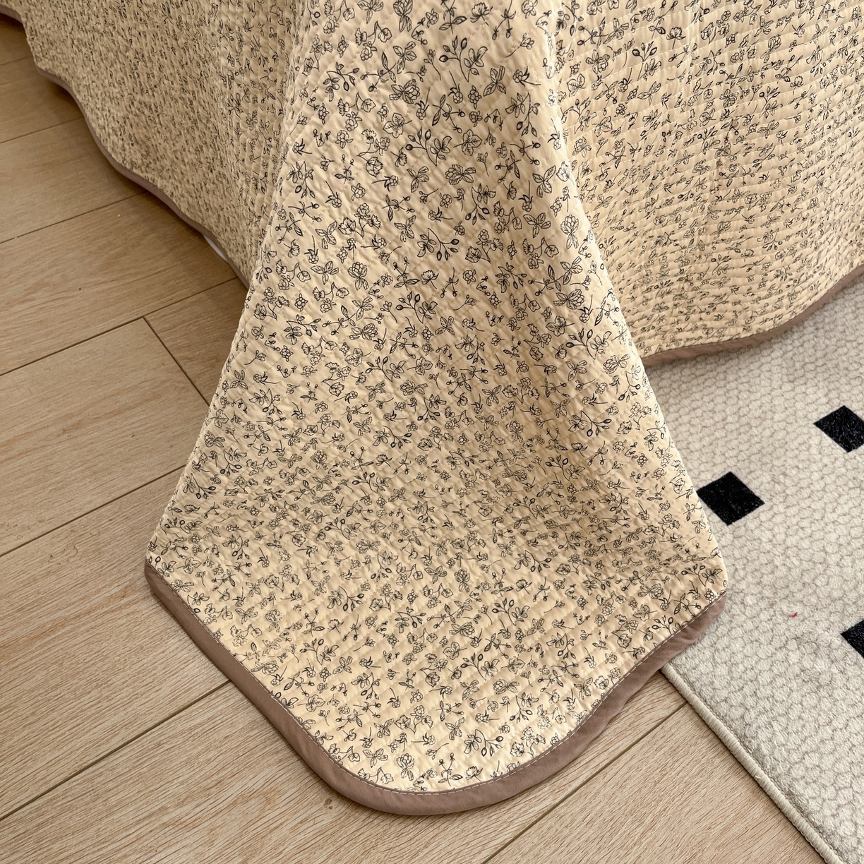 91家纺网 家纺一手货源 找家纺 优悦生活馆 2025新款全棉花边床盖四件套 田园