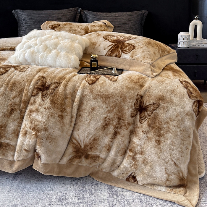 91家纺网 家纺一手货源 找家纺 若未家居 LOVEWE HOUSE 2025新款蝴蝶风仿真貂绒床盖四件套A版400克B版260克-月光女神 月光女神 米杏