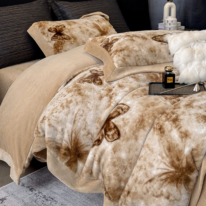 91家纺网 家纺一手货源 找家纺 若未家居 LOVEWE HOUSE 2025新款蝴蝶风仿真貂绒床盖四件套A版400克B版260克-月光女神 月光女神 米杏