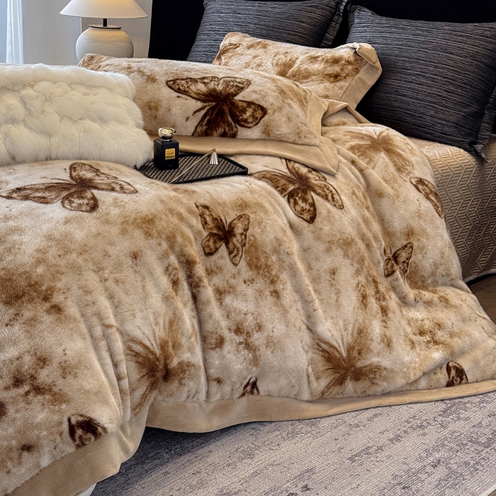 91家纺网 家纺一手货源 找家纺 若未家居 LOVEWE HOUSE 2025新款蝴蝶风仿真貂绒床盖四件套A版400克B版260克-月光女神 月光女神 米杏