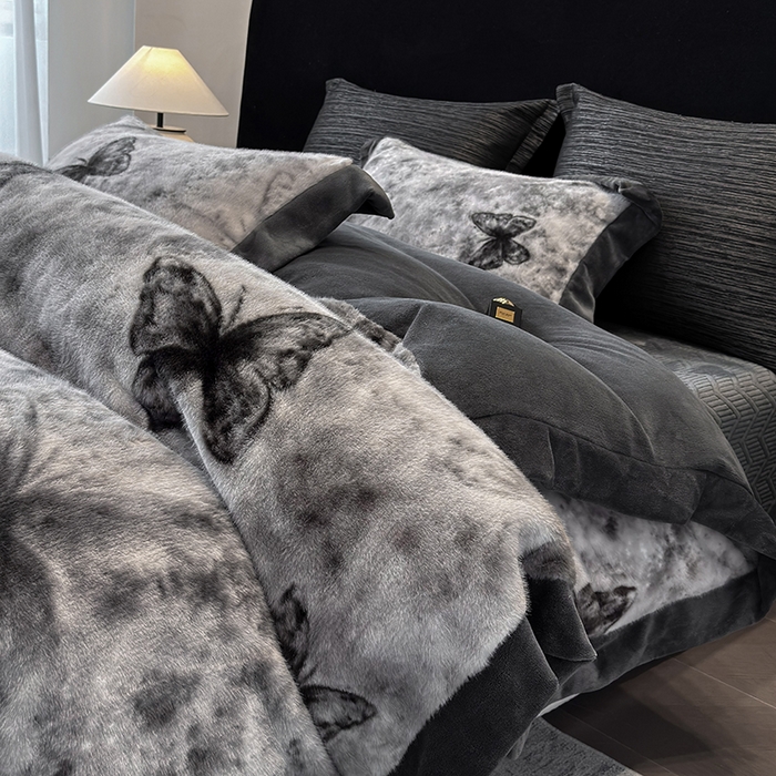 91家纺网 家纺一手货源 找家纺 若未家居 LOVEWE HOUSE 2025新款蝴蝶风仿真貂绒床盖四件套A版400克B版260克-月光女神 月光女神 星空灰