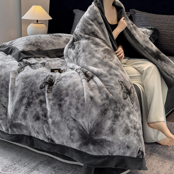 91家纺网 家纺一手货源 找家纺 若未家居 LOVEWE HOUSE 2025新款蝴蝶风仿真貂绒床盖四件套A版400克B版260克-月光女神 月光女神 星空灰