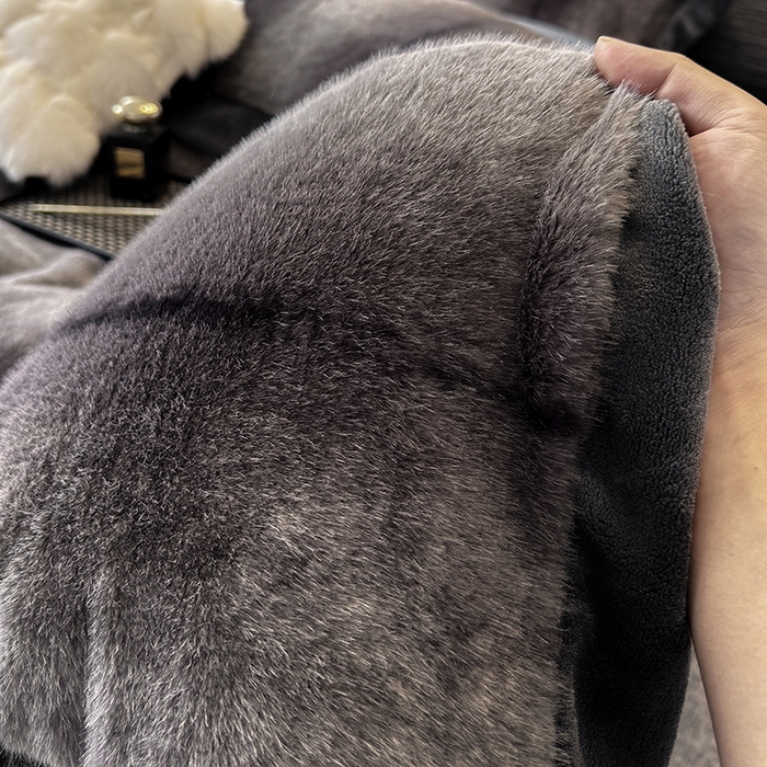 91家纺网 家纺一手货源 找家纺 （总）若未家居 LOVEWE HOUSE 2025新款轻奢意式风仿真貂绒床盖四件套A版400克B版260克-北国雪乡