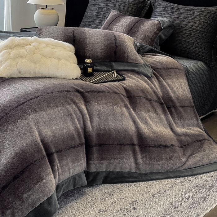 91家纺网 家纺一手货源 找家纺 （总）若未家居 LOVEWE HOUSE 2025新款轻奢意式风仿真貂绒床盖四件套A版400克B版260克-北国雪乡
