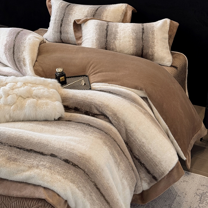 91家纺网 家纺一手货源 找家纺 若未家居 LOVEWE HOUSE 2025新款轻奢意式风仿真貂绒床盖四件套A版400克B版260克-北国雪乡 北国雪乡 咖