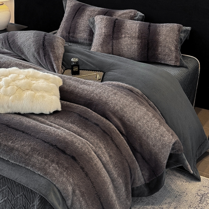 91家纺网 家纺一手货源 找家纺 若未家居 LOVEWE HOUSE 2025新款轻奢意式风仿真貂绒床盖四件套A版400克B版260克-北国雪乡 北国雪乡 暗夜灰