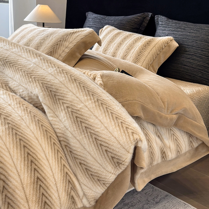 91家纺网 家纺一手货源 找家纺 若未家居 LOVEWE HOUSE 2025新款轻奢中古风风仿真貂绒床盖四件套A版400克B版260克-阿波罗 阿波罗 米杏