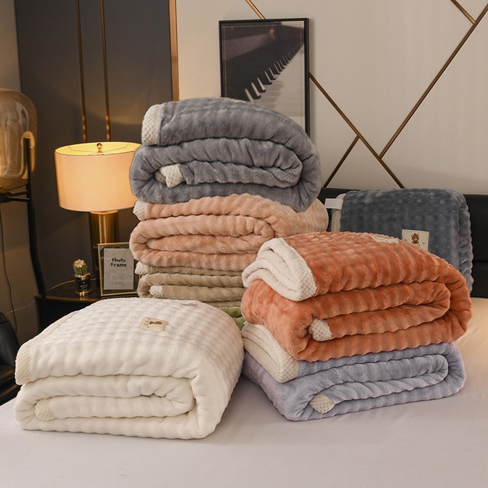 爱彼家纺 2025热门冬季新款玉兔云绒毛毯单盖毯-多主图系列一 组合图仅展示