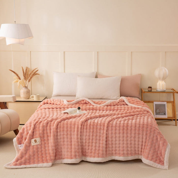 91家纺网 家纺一手货源 找家纺 爱彼家纺 2025热门冬季新款玉兔云绒毛毯单盖毯-多主图系列一 玉兔云绒-玉粉