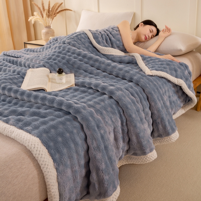 91家纺网 家纺一手货源 找家纺 爱彼家纺 2025热门冬季新款玉兔云绒毛毯单盖毯-多主图系列一 玉兔云绒-雾蓝