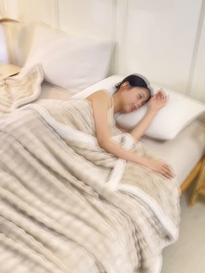 91家纺网 家纺一手货源 找家纺 爱彼家纺 2025热门冬季新款玉兔云绒毛毯单盖毯-多主图系列一 玉兔云绒-米咖