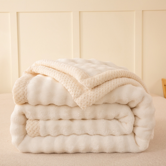 91家纺网 家纺一手货源 找家纺 爱彼家纺 2025热门冬季新款玉兔云绒毛毯单盖毯-多主图系列一 玉兔云绒-米白