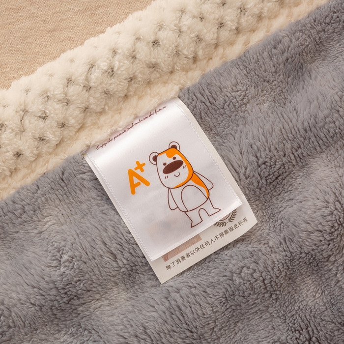 91家纺网 家纺一手货源 找家纺 爱彼家纺 2025热门冬季新款玉兔云绒毛毯单盖毯-多主图系列一 玉兔云绒-浅灰