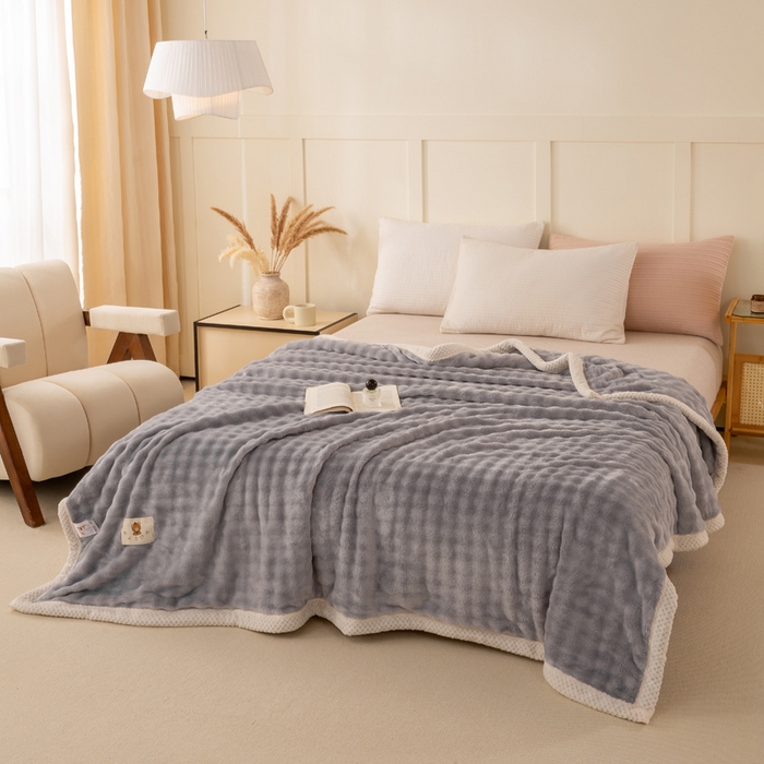 91家纺网 家纺一手货源 找家纺 爱彼家纺 2025热门冬季新款玉兔云绒毛毯单盖毯-多主图系列一 玉兔云绒-浅灰