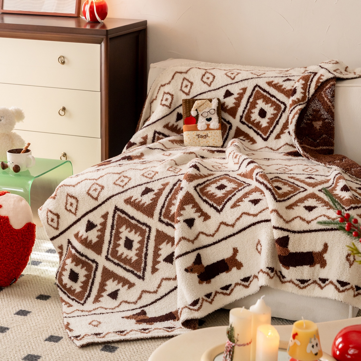 91家纺网 家纺一手货源 找家纺 多乐娜 2025新款原创设计半边绒毛毯盖毯沙发毯毯子 费尔岛咖