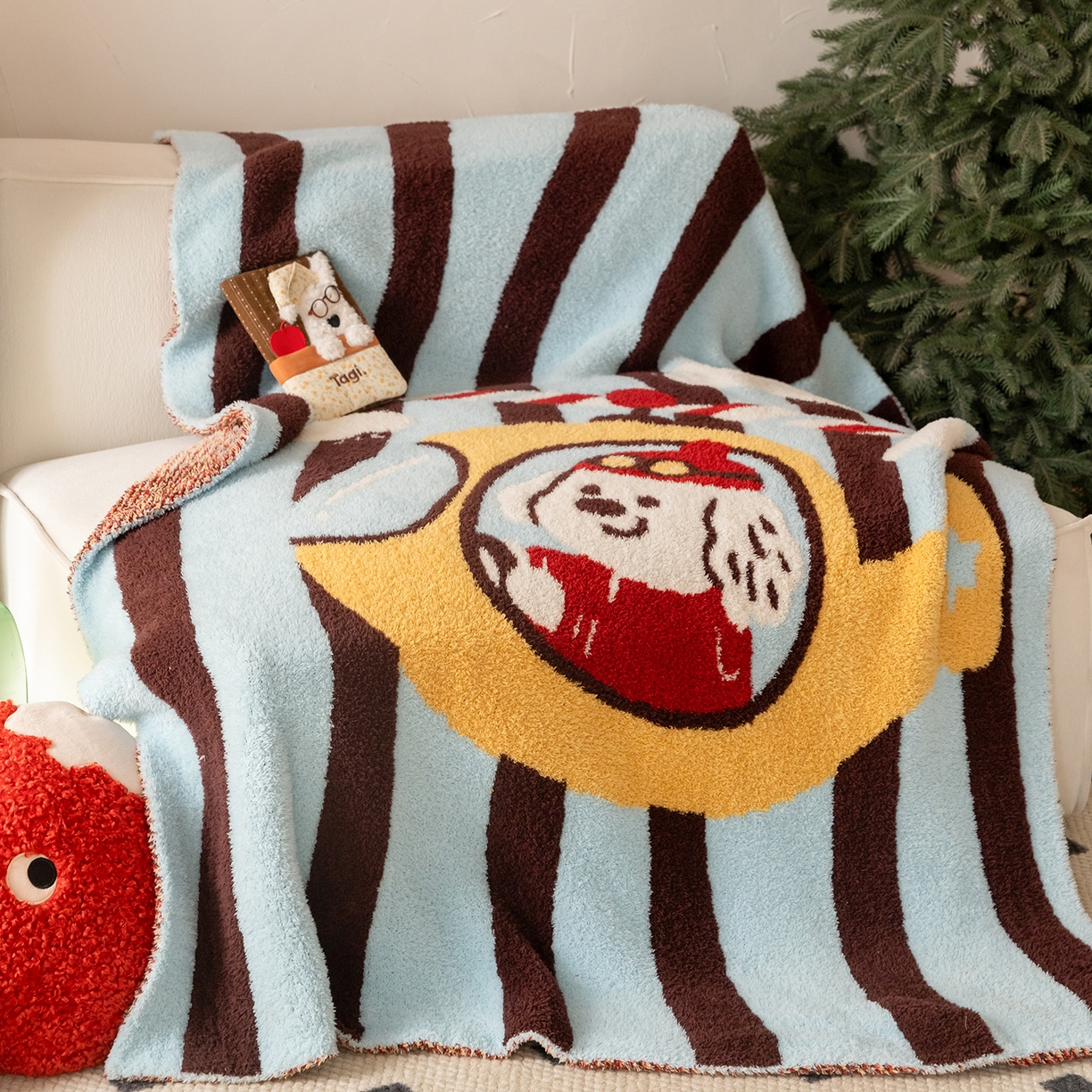 91家纺网 家纺一手货源 找家纺 多乐娜 2025新款原创设计半边绒毛毯盖毯沙发毯毯子 飞行日记