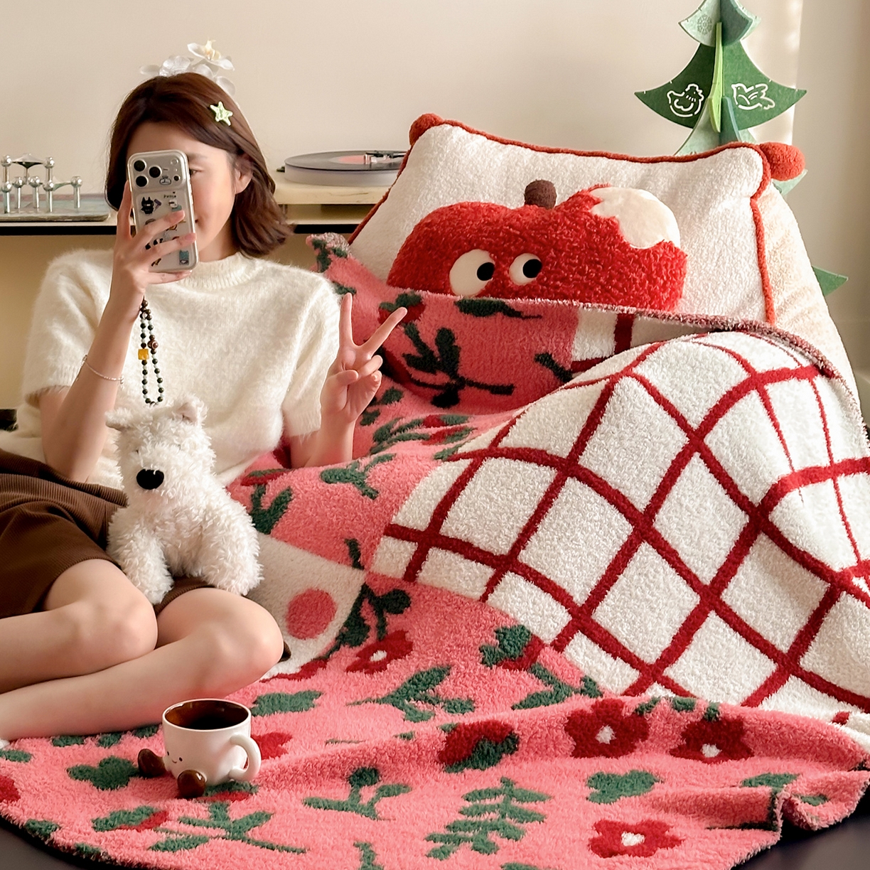 91家纺网 家纺一手货源 找家纺 多乐娜 2025新款原创设计半边绒毛毯盖毯沙发毯毯子 花漾溪岸