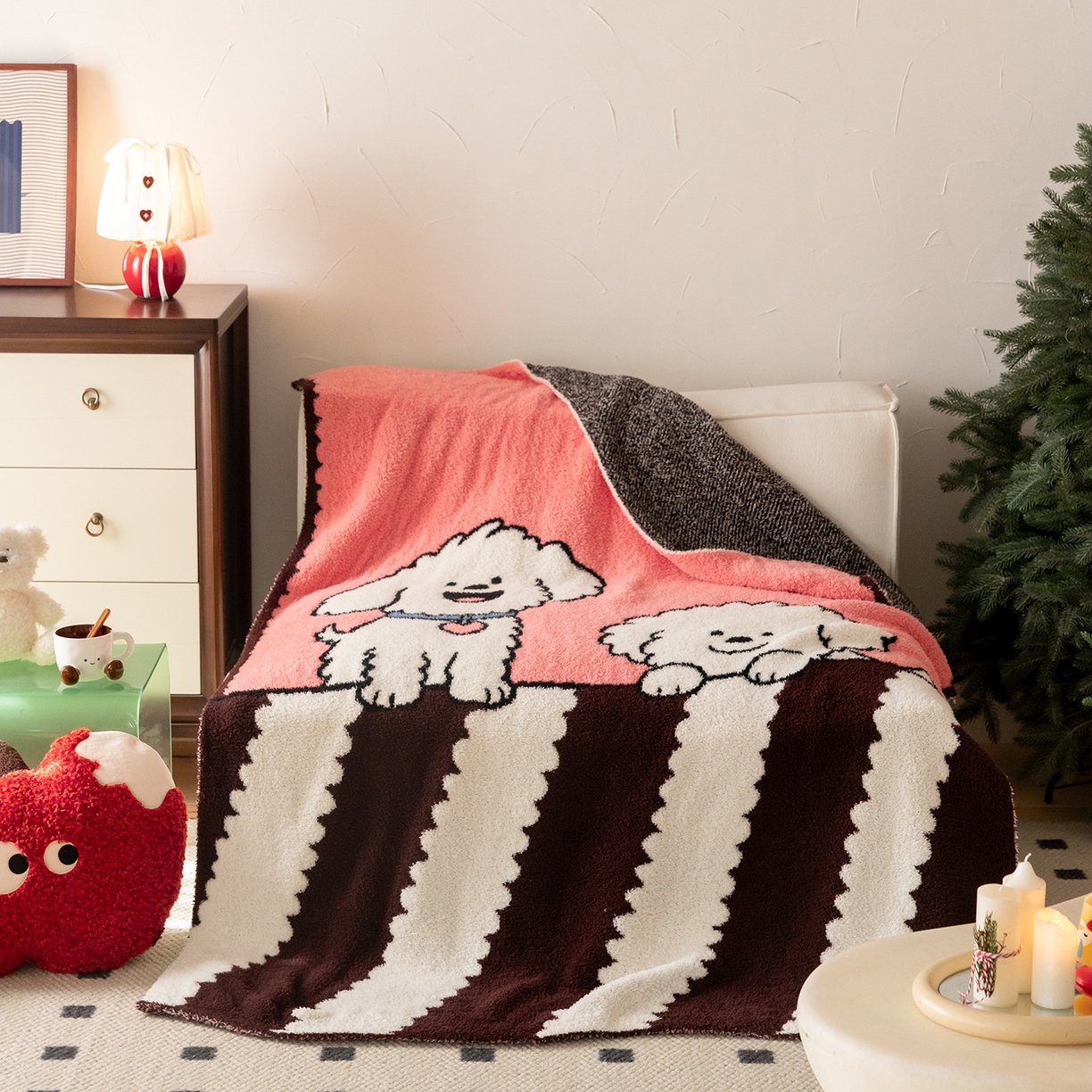 91家纺网 家纺一手货源 找家纺 多乐娜 2025新款原创设计半边绒毛毯盖毯沙发毯毯子 奶棕萌汪